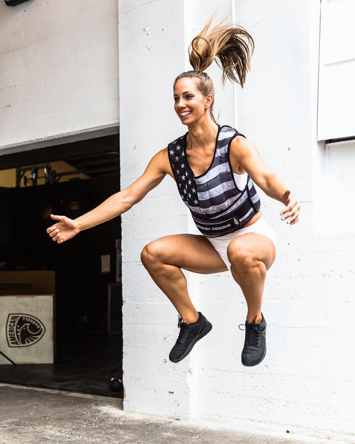 FOTO Curbe de vis » O divă a fitnessului face senzație pe Instagram cu formele ei