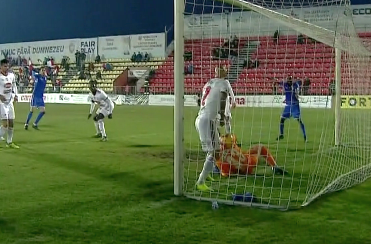 FC VOLUNTARI - SEPSI // VIDEO + FOTO Fază imposibilă! Gol acordat „pe încredere” în meciul de la Voluntari 