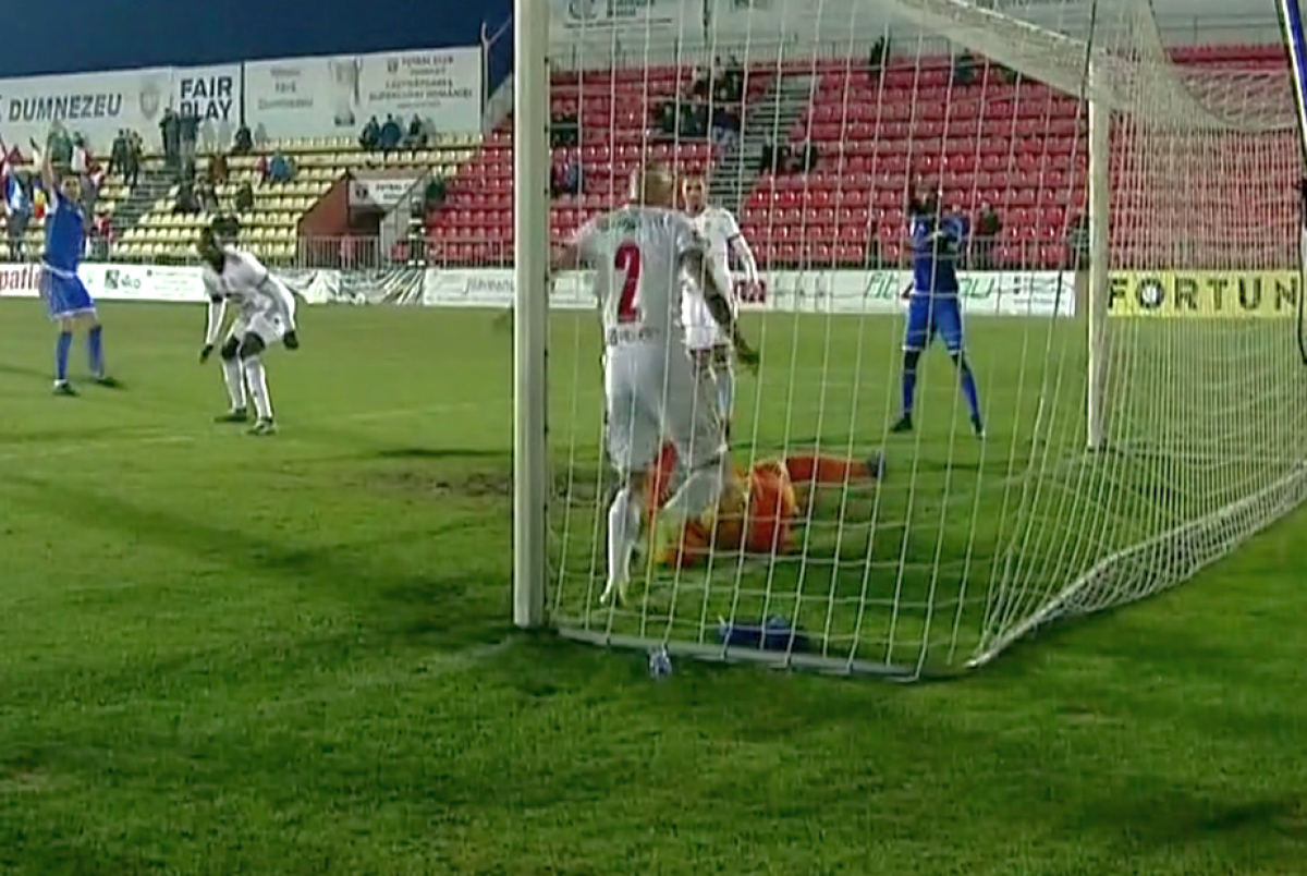 FC VOLUNTARI - SEPSI // VIDEO + FOTO Fază imposibilă! Gol acordat „pe încredere” în meciul de la Voluntari 