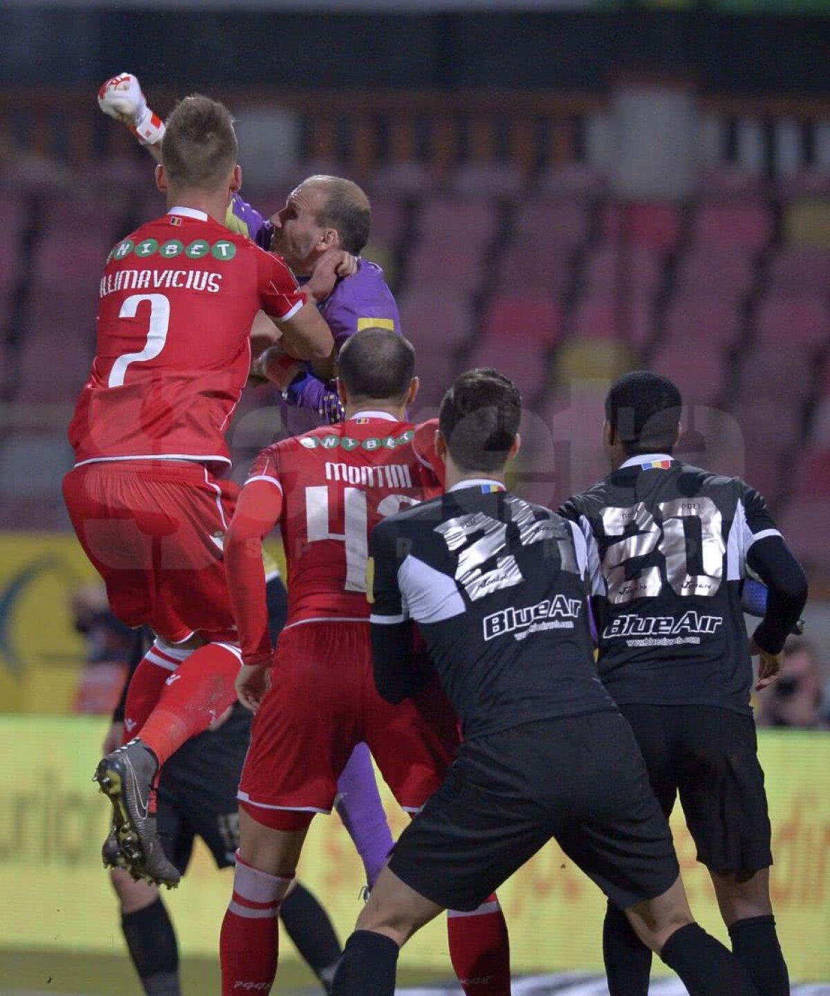 DINAMO - POLI IAȘI 3-0 // Dinamo petrece din nou! Echipa lui Mircea Rednic, victorie entuziasmantă cu Poli Iași