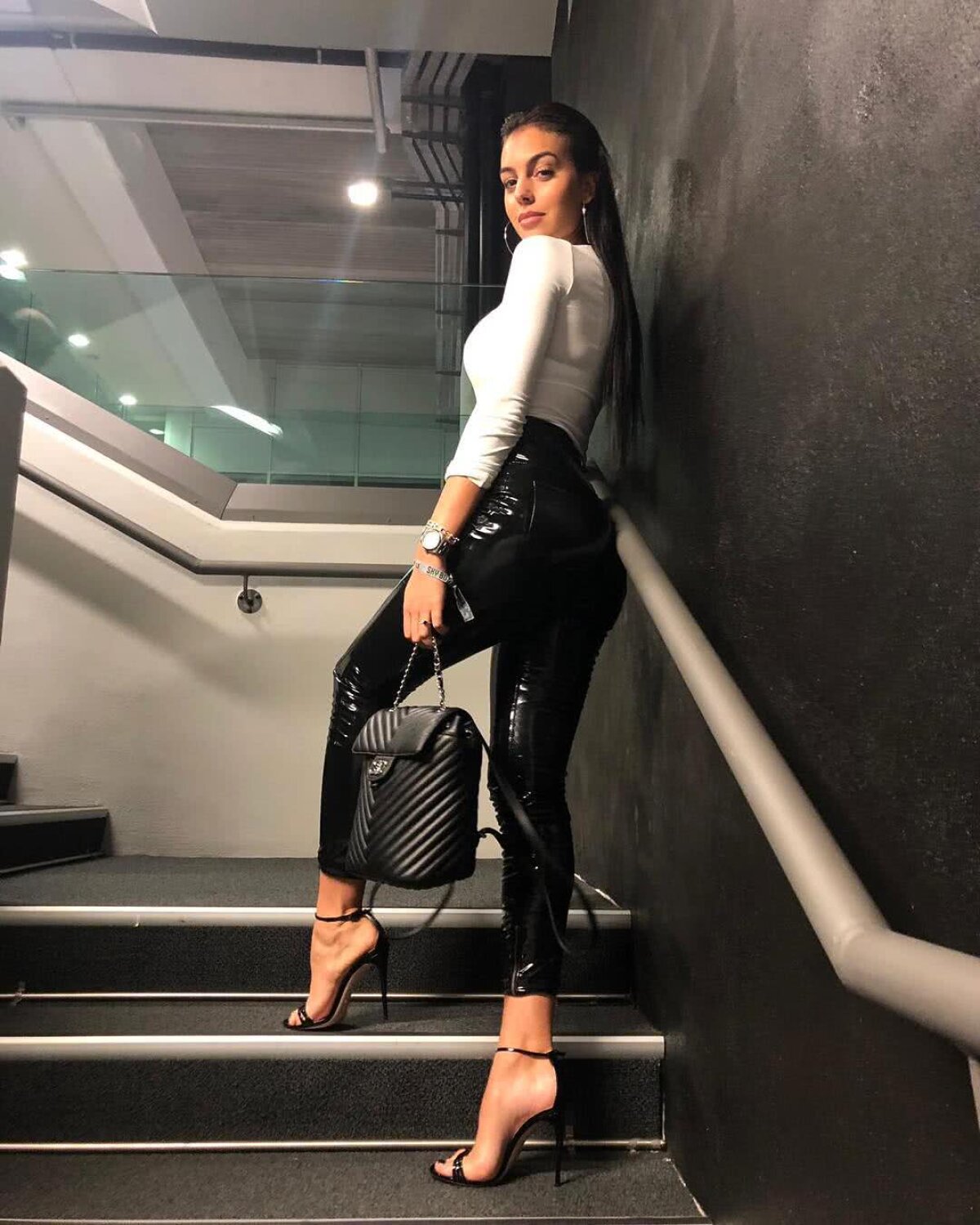 FOTO Georgina Rodriguez îi dă semnale lui Ronaldo: "Nu-l refuz dacă mă cere de soție"