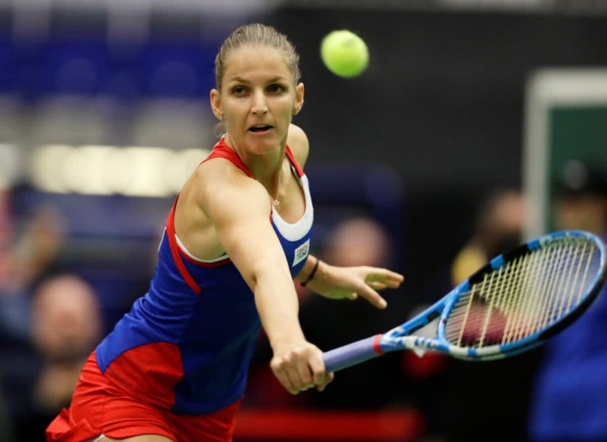 CEHIA - ROMÂNIA, FED CUP // VIDEO+FOTO » Simona Halep, victorie categorică în fața Katerinei Siniakova! România și Cehia sunt la egalitate după prima zi a confruntării din Fed Cup