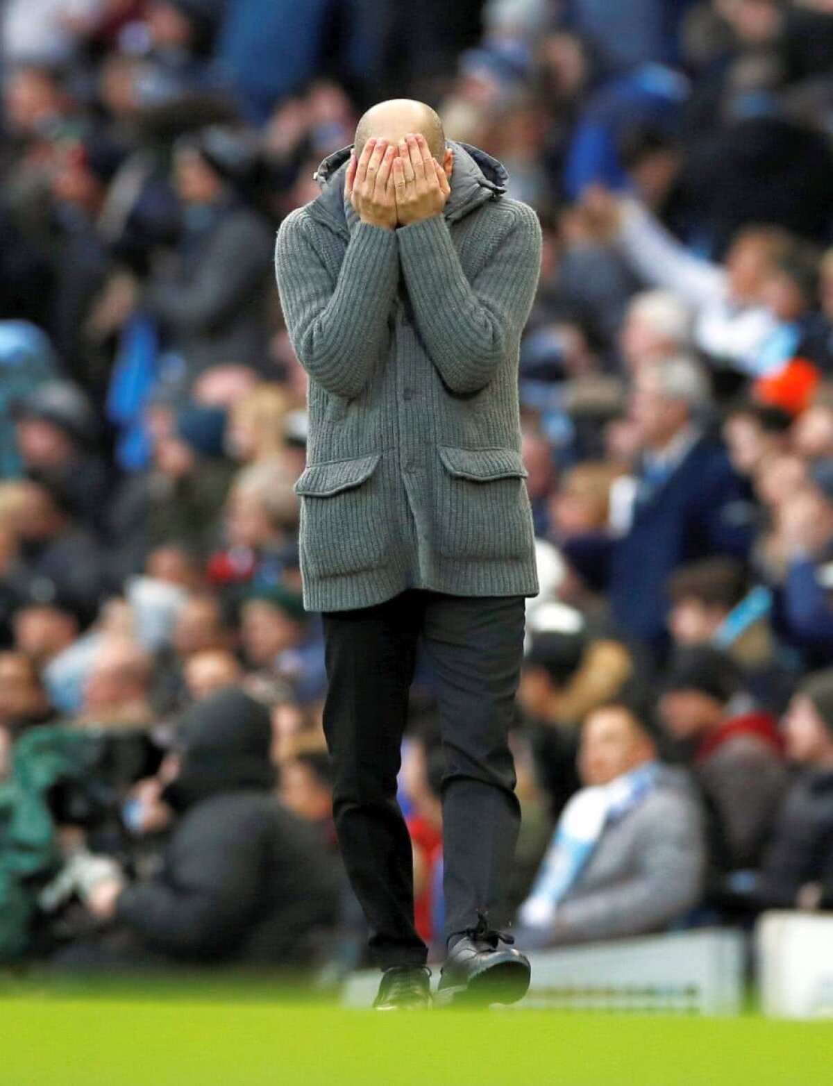 MANCHESTER CITY - CHELSEA // FOTO Reacție ANTOLOGICĂ a lui Guardiola la gafa uriașă a lui Aguero!