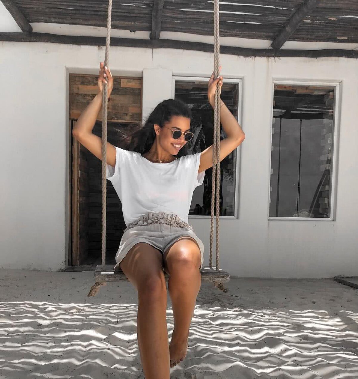 FOTO Julian are iubită de lider » Fotbalistul care visează să rupă hegemonia lui Bayern are o prietenă super sexy