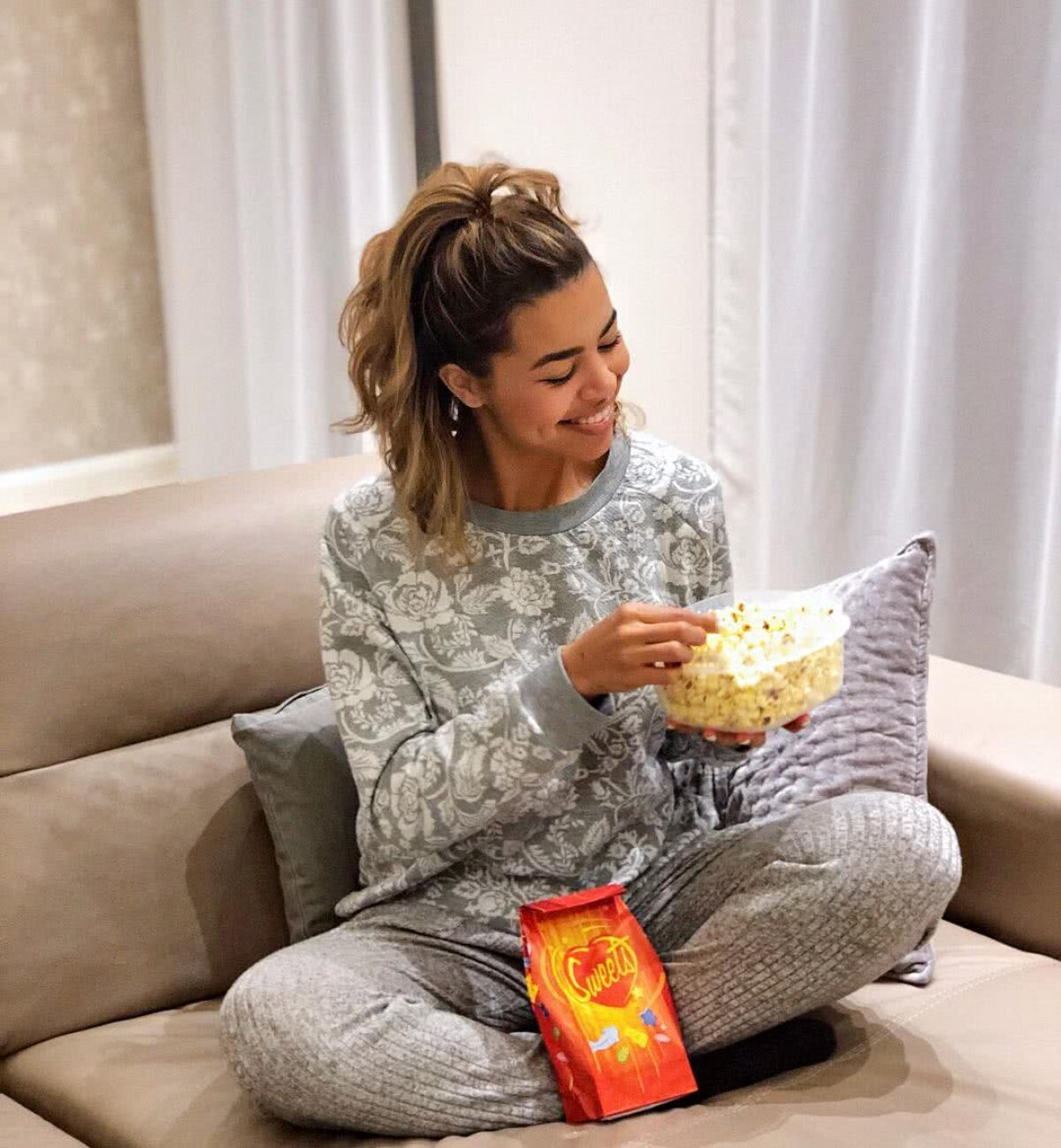 FOTO Julian are iubită de lider » Fotbalistul care visează să rupă hegemonia lui Bayern are o prietenă super sexy