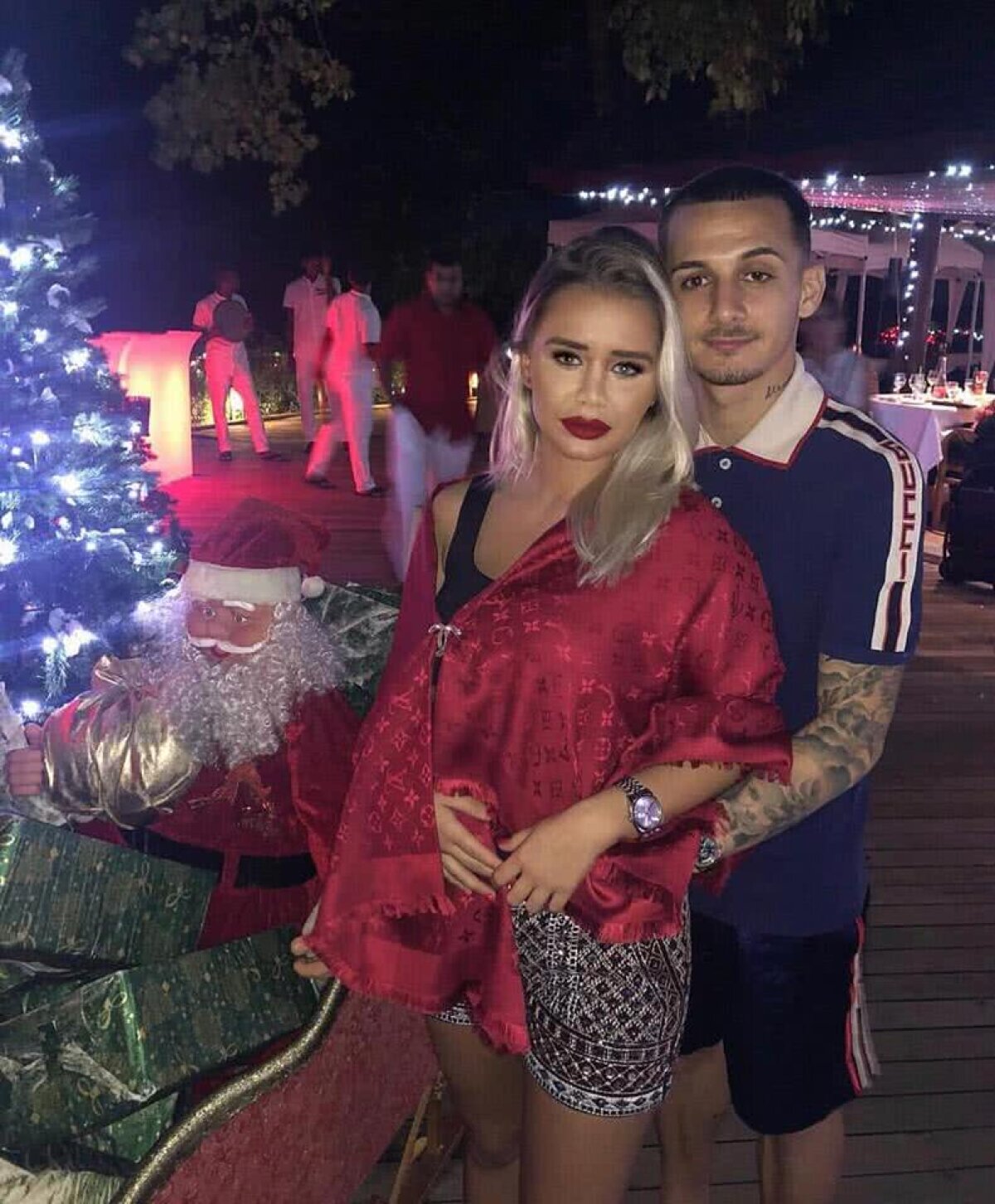 FOTO Alexandru Mitriță și-a cerut iubita în căsătorie » „Barbie” a spus DA