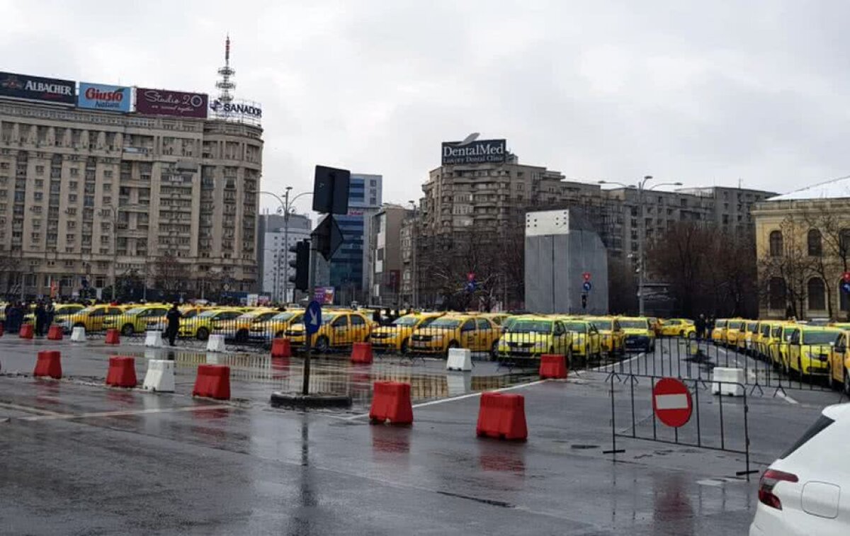 UPDATE VIDEO + FOTO Protestul taximetriștilor din fața Guvernului s-a încheiat cu 3 ore mai devreme decât era preconizat