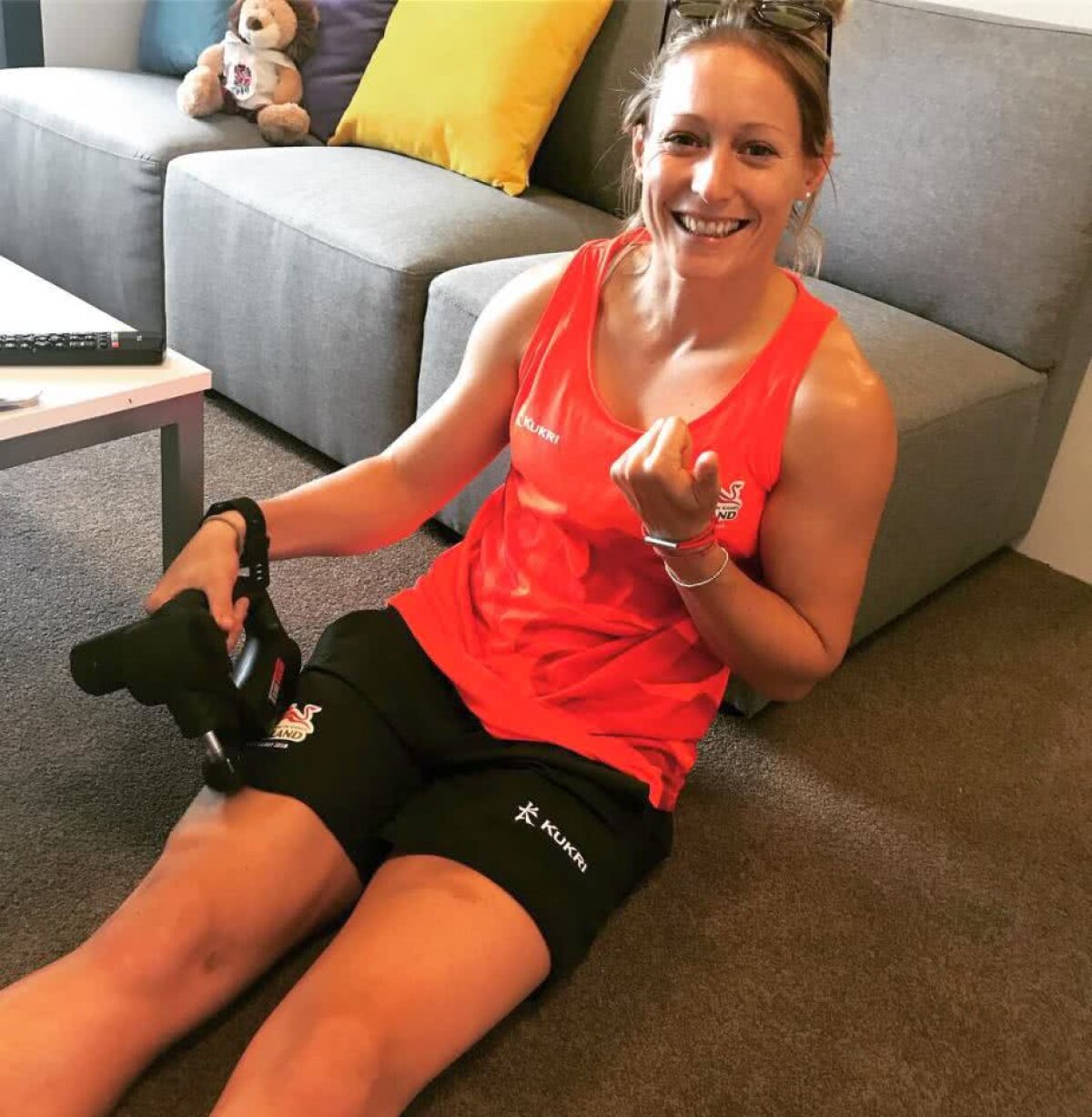 VIDEO + FOTO Două jucătoare de rugby răspund la cea mai enervantă întrebare: „Toată lumea vrea să știe dacă suntem sau nu lesbiene!”