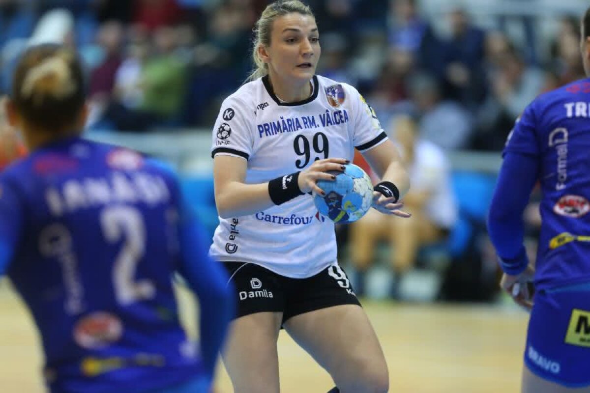 DERBY-UL DE OLTENIA // VIDEO + FOTO SCM Rm. Vâlcea câștigă derby-ul cu SCM Craiova, ajunge la 15 victorii consecutive și pune presiune pe CSM București