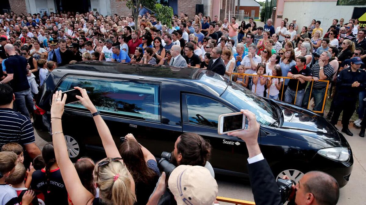 VIDEO+FOTO Lacrimi la despărțirea de Emiliano Sala + Un gest emoționant făcut de fosta lui iubită