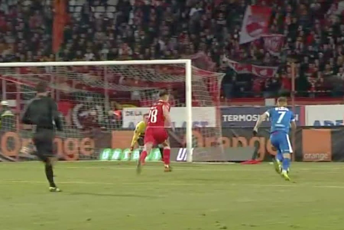 DINAMO - FC BOTOȘANI // FOTO + VIDEO Jordan Mustoe, dinamovistul care spunea că nu are niciun defect, a fost UMILIT de Cătălin Golofca » Faza genială prin care fostul stelist a egalat