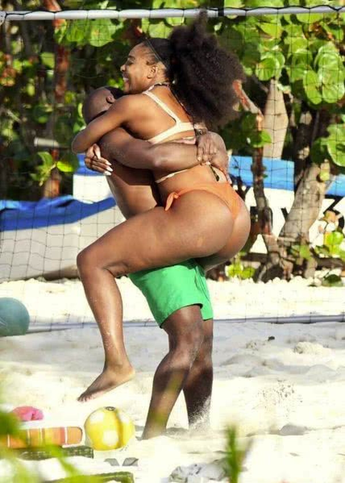 FOTO Serena Williams, noi imagini sexy: „Încep să mă pricep la olărit”