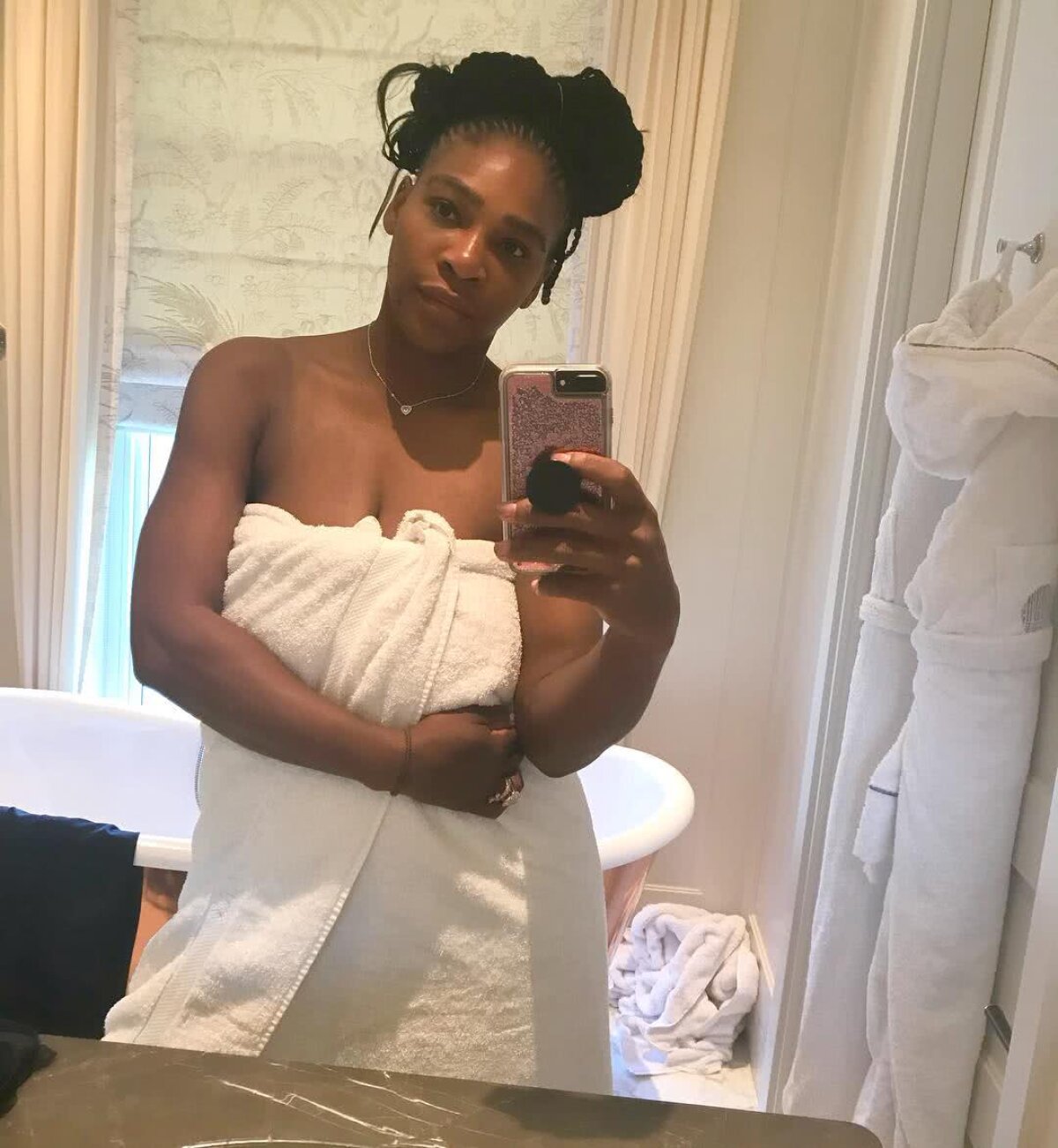 FOTO Serena Williams, noi imagini sexy: „Încep să mă pricep la olărit”