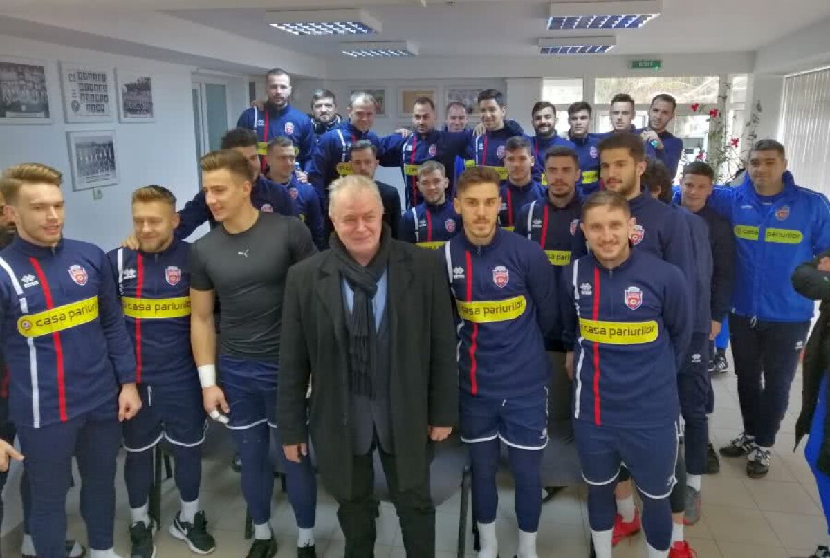 VIDEO+FOTO Primarul din Botoșani a mers la antrenamentele lui Ciobotariu: „Așteptăm asta de zeci de ani”