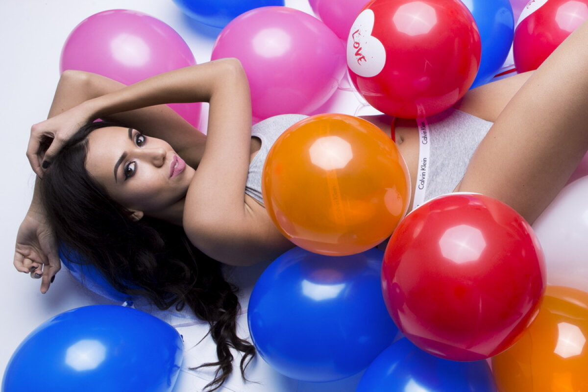 GALERIE FOTO Jessie, artista din noul val cu o apariție pozitivă, energică și fresh! „În sală fac antrenamente de forță”