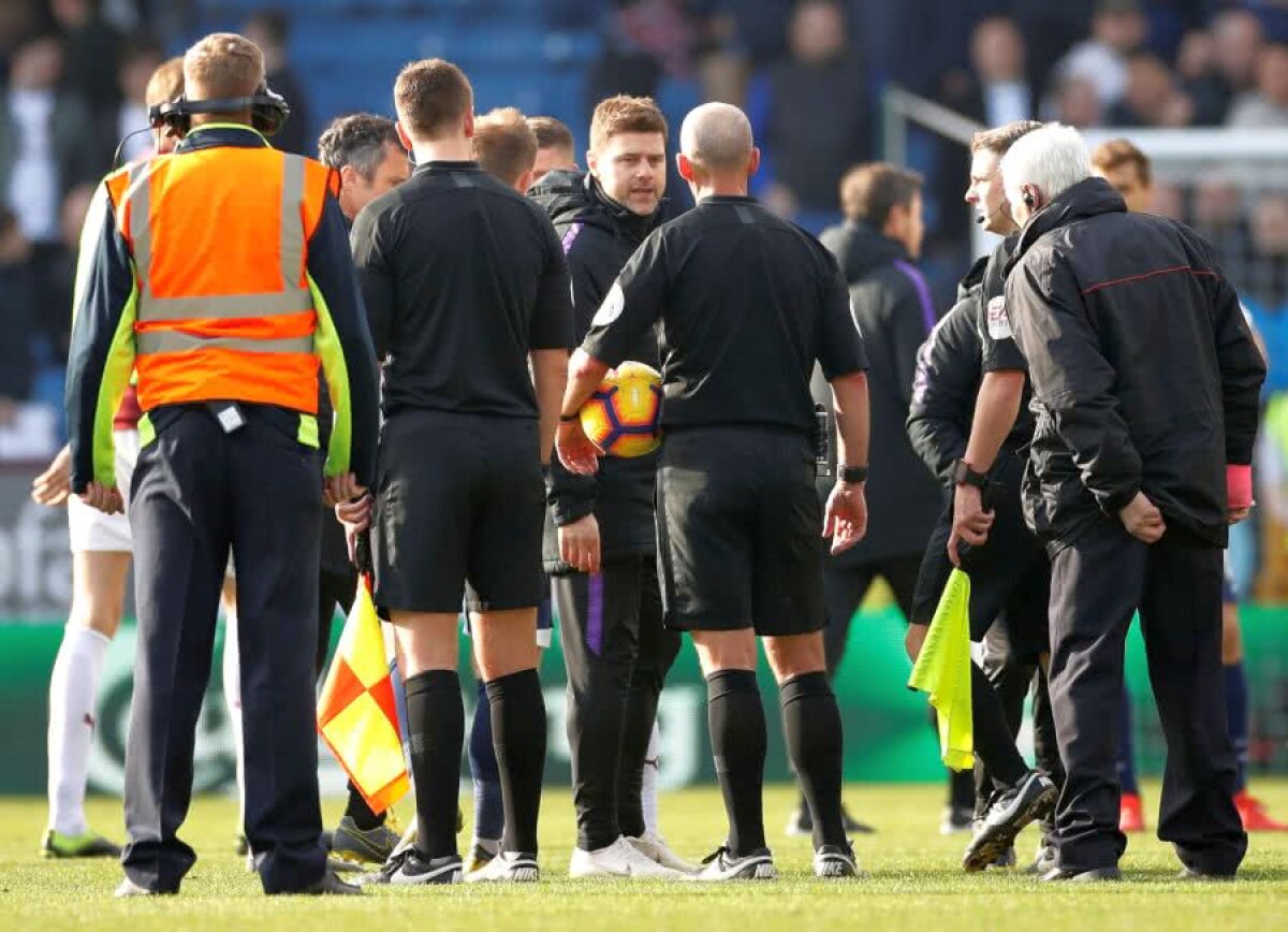 BURNLEY - TOTTENHAM 2-1 // VIDEO Scandal cât casa în Premier League » Mauricio Pocchetino, la un pas de bătaie cu arbitrul Mike Dean