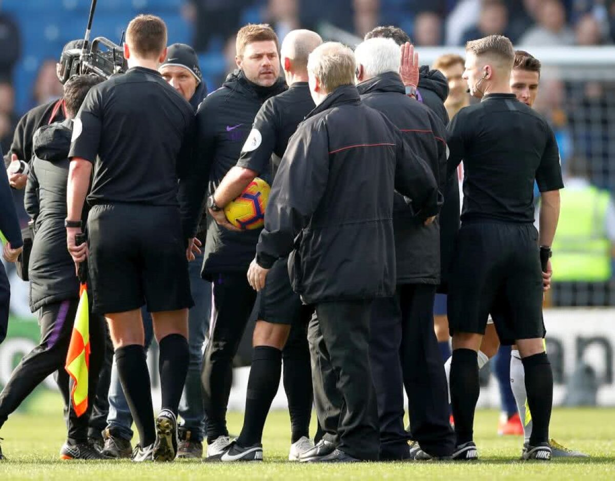 BURNLEY - TOTTENHAM 2-1 // VIDEO Scandal cât casa în Premier League » Mauricio Pocchetino, la un pas de bătaie cu arbitrul Mike Dean