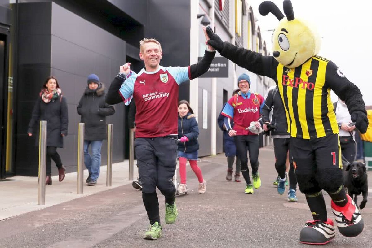 Forrest Gump, varianta Premier League: Scott Cunliffe, superfanul care a alergat aproape 4.000 kilometri în deplasările echipei favorite: „Doar așa trec peste depresie”