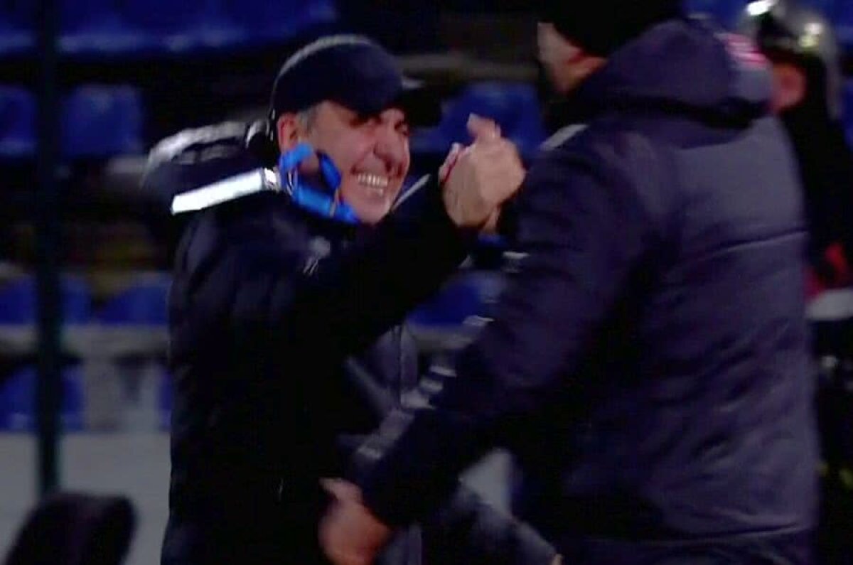 VIDEO + FOTO Gică Hagi a oferit faza serii în Hermannstadt - Viitorul » Moment genial cu Vasile Miriuță + reacția „Regelui”