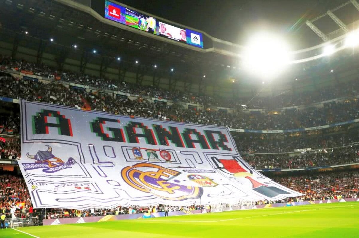 REAL MADRID - BARCELONA  0-3// GALERIE FOTO Scenografie spectaculoasă a fanilor lui Real Madrid » Pac-Man împotriva Barcelonei