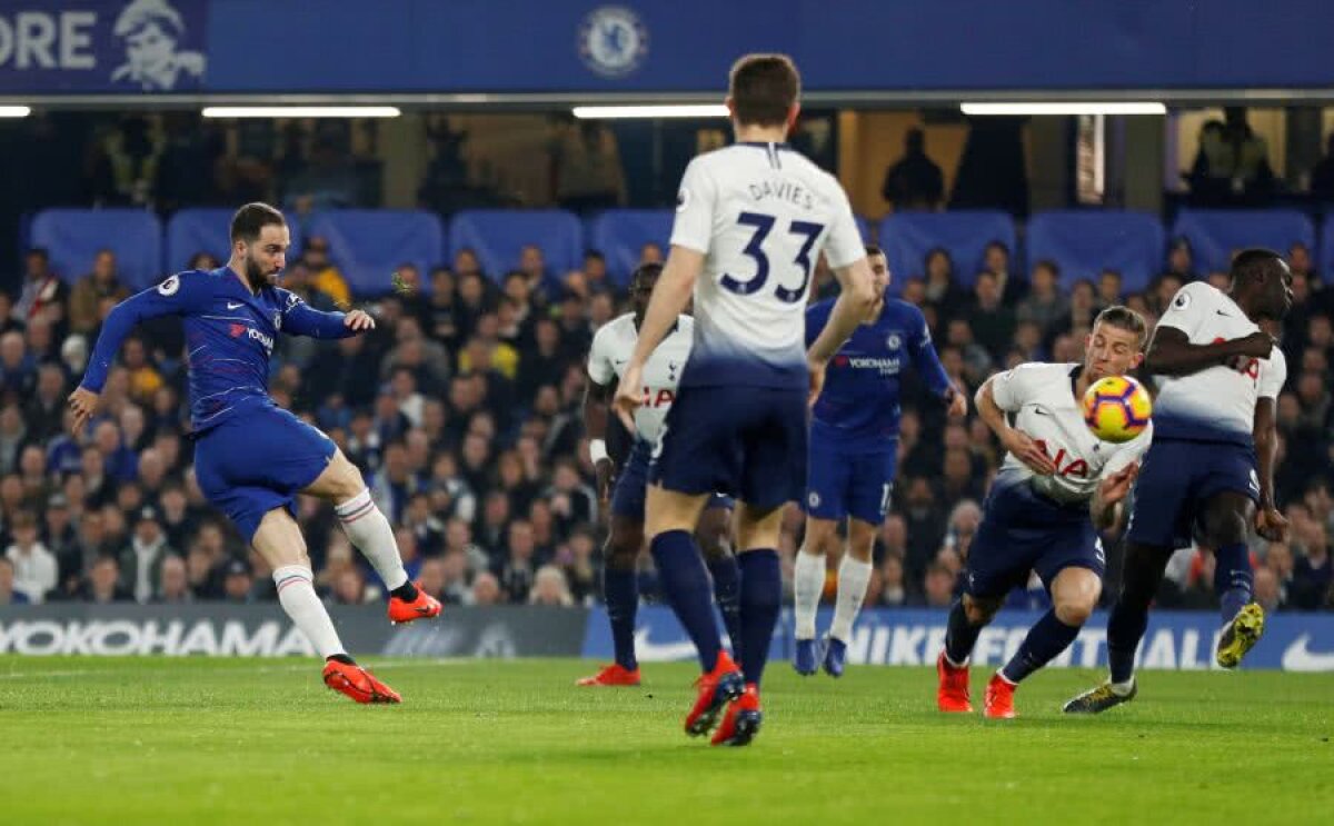 CHELSEA - TOTTENHAM 2-0 // VIDEO+FOTO Autogol rar întâlnit în derby-ul londonez din Premier League! Lupta pentru locurile de Ligă e incredibil de încinsă