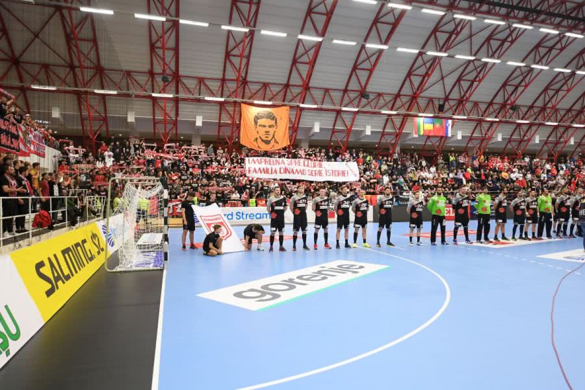 DINAMO - SPORTING // VIDEO+FOTO Mircea Lucescu și Mircea Rednic, în peluză la meciul de handbal cu Sporting » Atmosferă senzațională în Sala Dinamo!