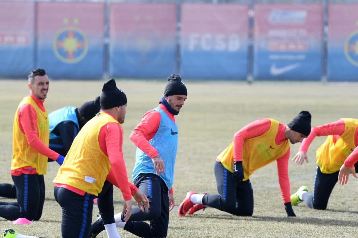 FCSB // GALERIE FOTO + VIDEO 25 de imagini de la antrenamentul FCSB-ului de azi: cum pregătește Mihai Teja meciul cu FC Voluntari