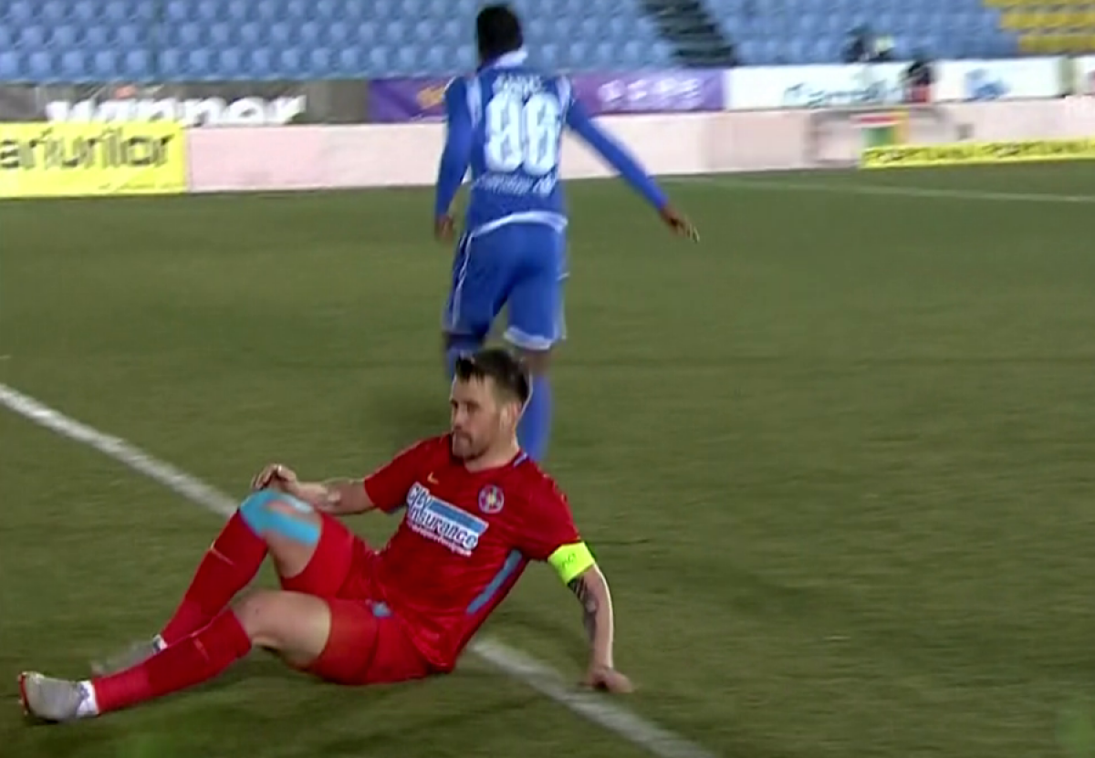 FC VOLUNTARI - FCSB 2-2 // FOTO Probleme mari la FCSB! Căpitanul Mihai Pintilii s-a „rupt” după doar 39 de minute și a fost schimbat