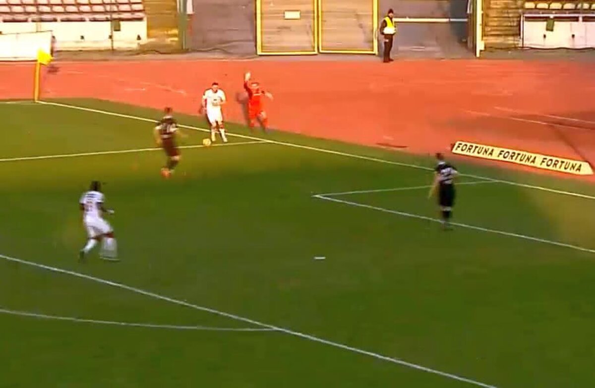 HERMANNSTADT - POLI IAȘI // VIDEO+FOTO Ce prostie a făcut Denis Rusu! Cum s-a încheiat faza din minutul 20