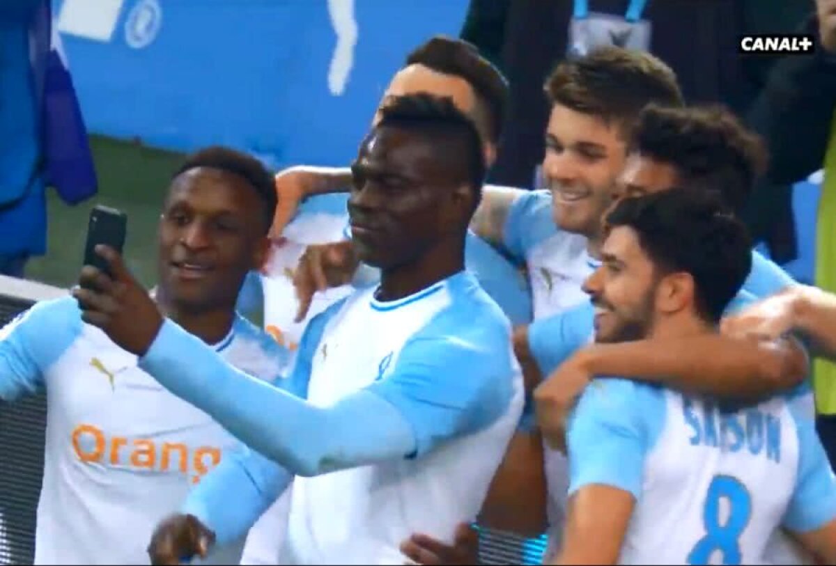 FOTO Bucurie nebună a lui Balotelli după golul superb marcat cu St. Etienne :D