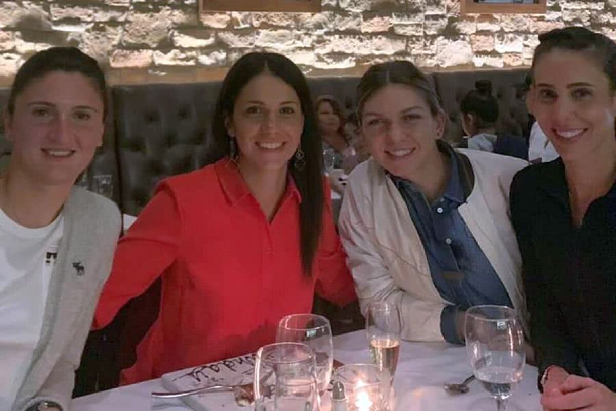 FOTO Raluca Olaru, petrecere cu Simona Halep, Begu și Buzărnescu înainte de Indian Wells: „Hello 30!”