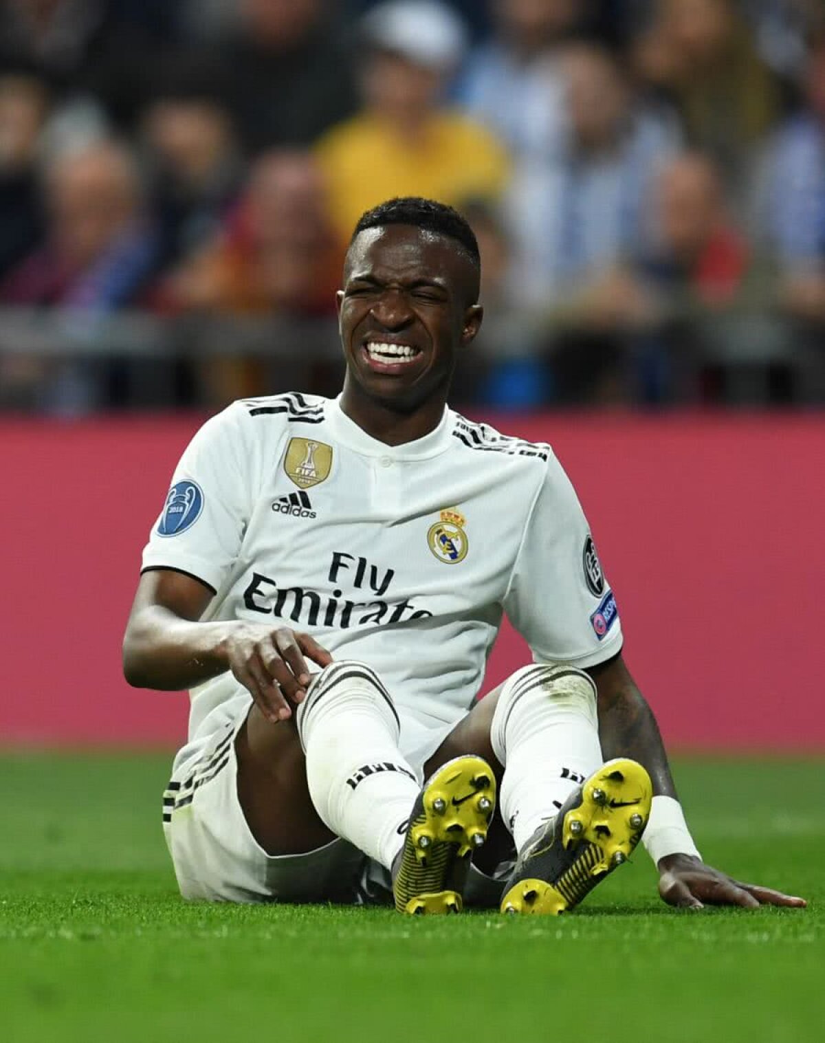 REAL MADRID - AJAX  1-4// FOTO Dublă lovitură pentru Real Madrid: Lucas Vazquez și Vinicius s-au accidentat în prima repriză! Vinicius a părăsit terenul în lacrimi