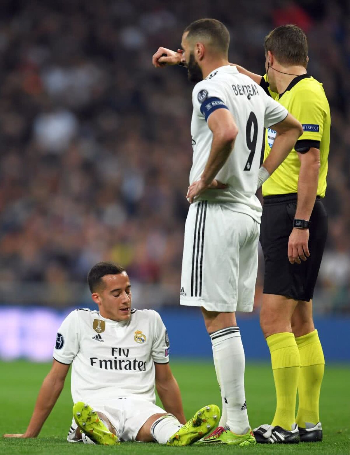 REAL MADRID - AJAX  1-4// FOTO Dublă lovitură pentru Real Madrid: Lucas Vazquez și Vinicius s-au accidentat în prima repriză! Vinicius a părăsit terenul în lacrimi