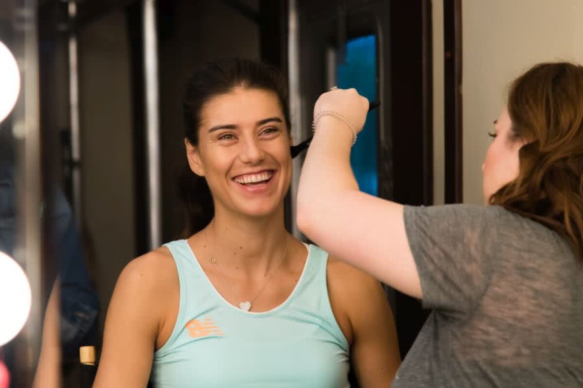 INDIAN WELLS // GALERIE FOTO Distracție înainte de Indian Wells » Simona Halep, Sorana Cîrstea și Miki Buzărnescu, shooting de senzație