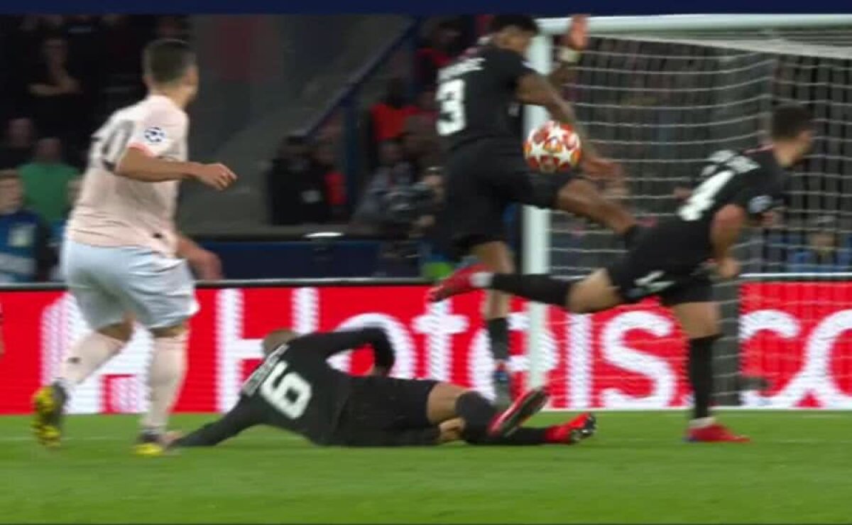 PSG - MANCHESTER UNITED // VIDEO + FOTO VAR United! Momentul INCREDIBIL care a dus-o pe Manchester în „sferturi”