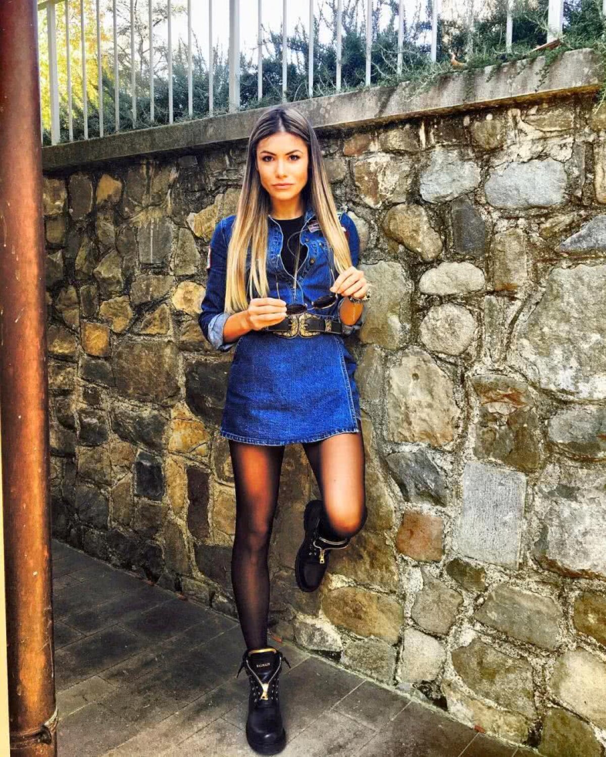 FOTO Antoaneta Tătărușanu arată perfect, după ce a născut de 3 ori » Imagini SUPERHOT cu soția lui Ciprian Tătărușanu