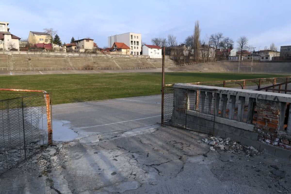 STADION DINAMO // VIDEO + FOTO EXCLUSIV Reportaj GSP în ruinele velodromului din „Ștefan cel Mare”: «monument» pentru unii,  «relicvă» pentru restul