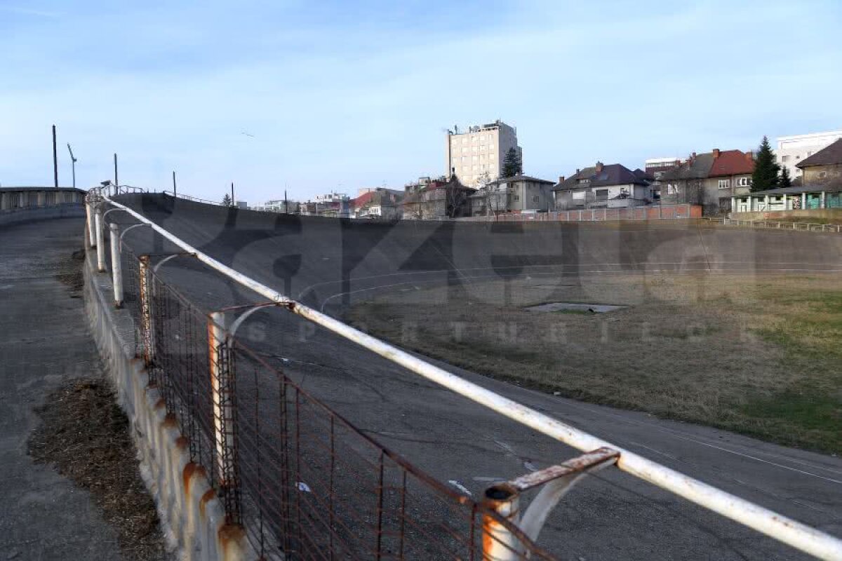 STADION DINAMO // VIDEO + FOTO EXCLUSIV Reportaj GSP în ruinele velodromului din „Ștefan cel Mare”: «monument» pentru unii,  «relicvă» pentru restul