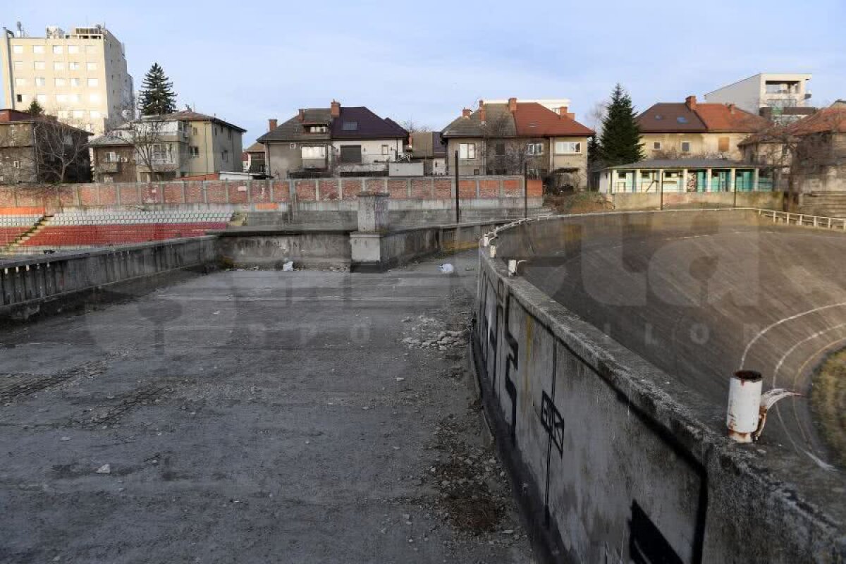 STADION DINAMO // VIDEO + FOTO EXCLUSIV Reportaj GSP în ruinele velodromului din „Ștefan cel Mare”: «monument» pentru unii,  «relicvă» pentru restul