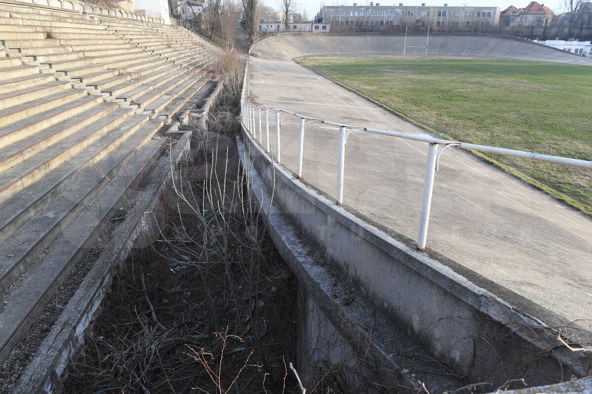 STADION DINAMO // VIDEO + FOTO EXCLUSIV Reportaj GSP în ruinele velodromului din „Ștefan cel Mare”: «monument» pentru unii,  «relicvă» pentru restul