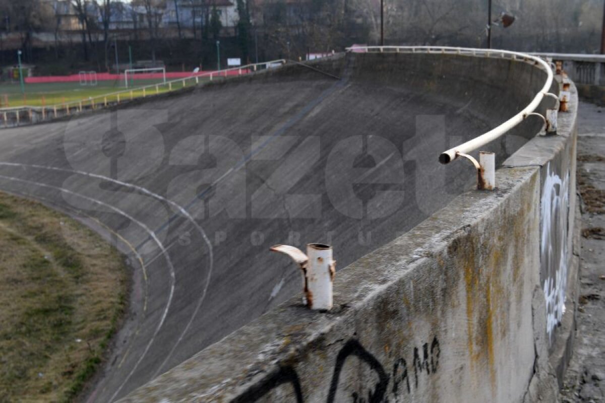 STADION DINAMO // VIDEO + FOTO EXCLUSIV Reportaj GSP în ruinele velodromului din „Ștefan cel Mare”: «monument» pentru unii,  «relicvă» pentru restul