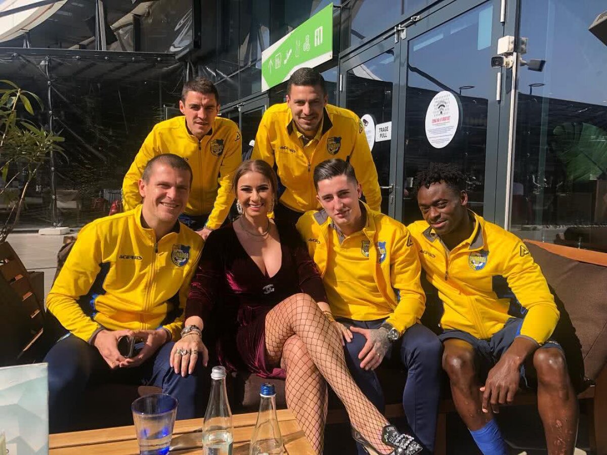 GALERIE FOTO Anamaria Prodan, apariție INCENDIARĂ între jucătorii Dunării Călărași! 