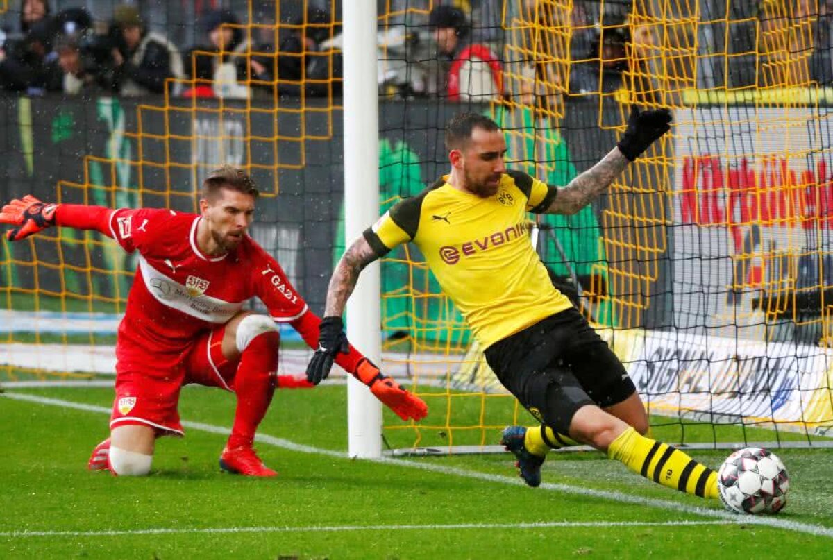 BUNDESLIGA // FOTO Bayern Munchen a demolat-o pe Wolfsburg și a revenit pe primul loc » Dortmund, emoții cu Stuttgart 