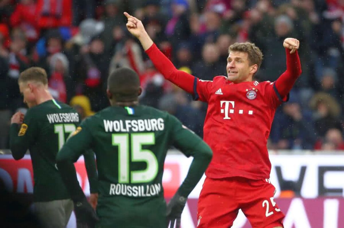BUNDESLIGA // FOTO Bayern Munchen a demolat-o pe Wolfsburg și a revenit pe primul loc » Dortmund, emoții cu Stuttgart 