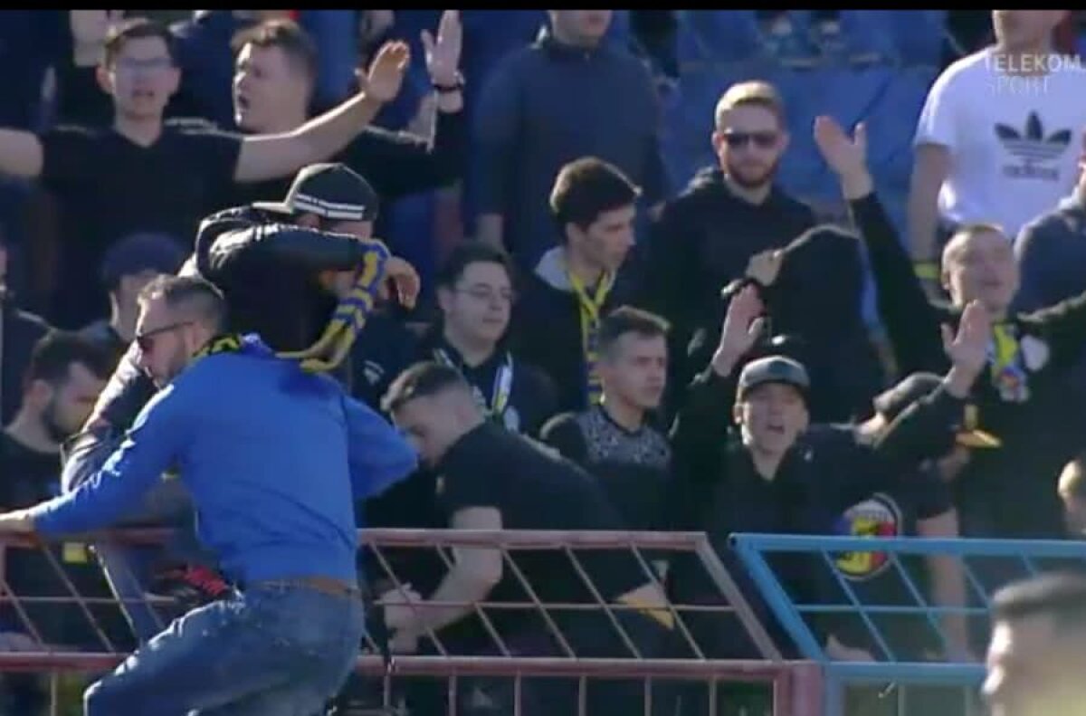 CHINDIA - PETROLUL // VIDEO + FOTO Steagul de gard, motiv de conflict la derby-ul din Liga 2 » Care a fost deznodământul disputei dintre fani