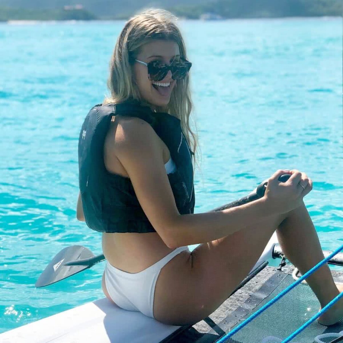 FOTO Genie Bouchard, fotografii incendiare pe Instagram » Cum s-a pozat canadianca