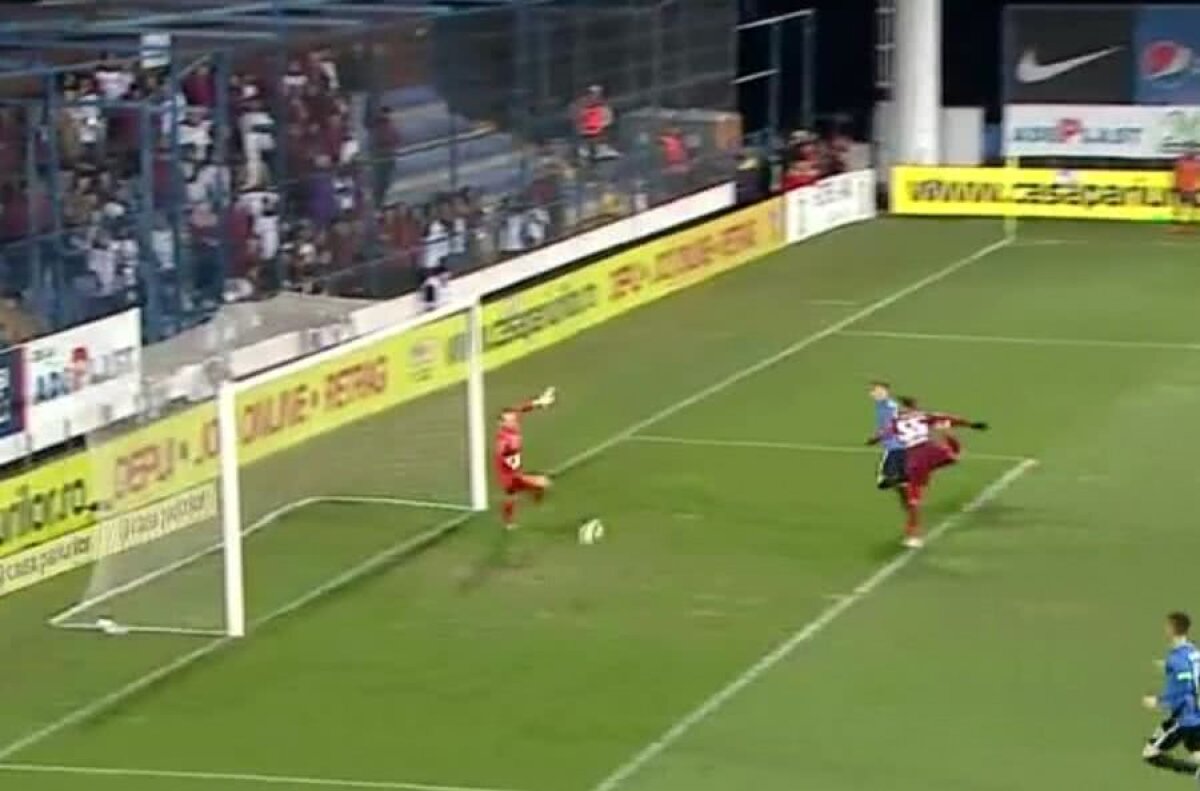 VIITORUL - CFR CLUJ 0-1 // FOTO + VIDEO Denis Drăguș a ratat două ocazii mari în prima repriză a meciului » Hagi, exasperat pe margine