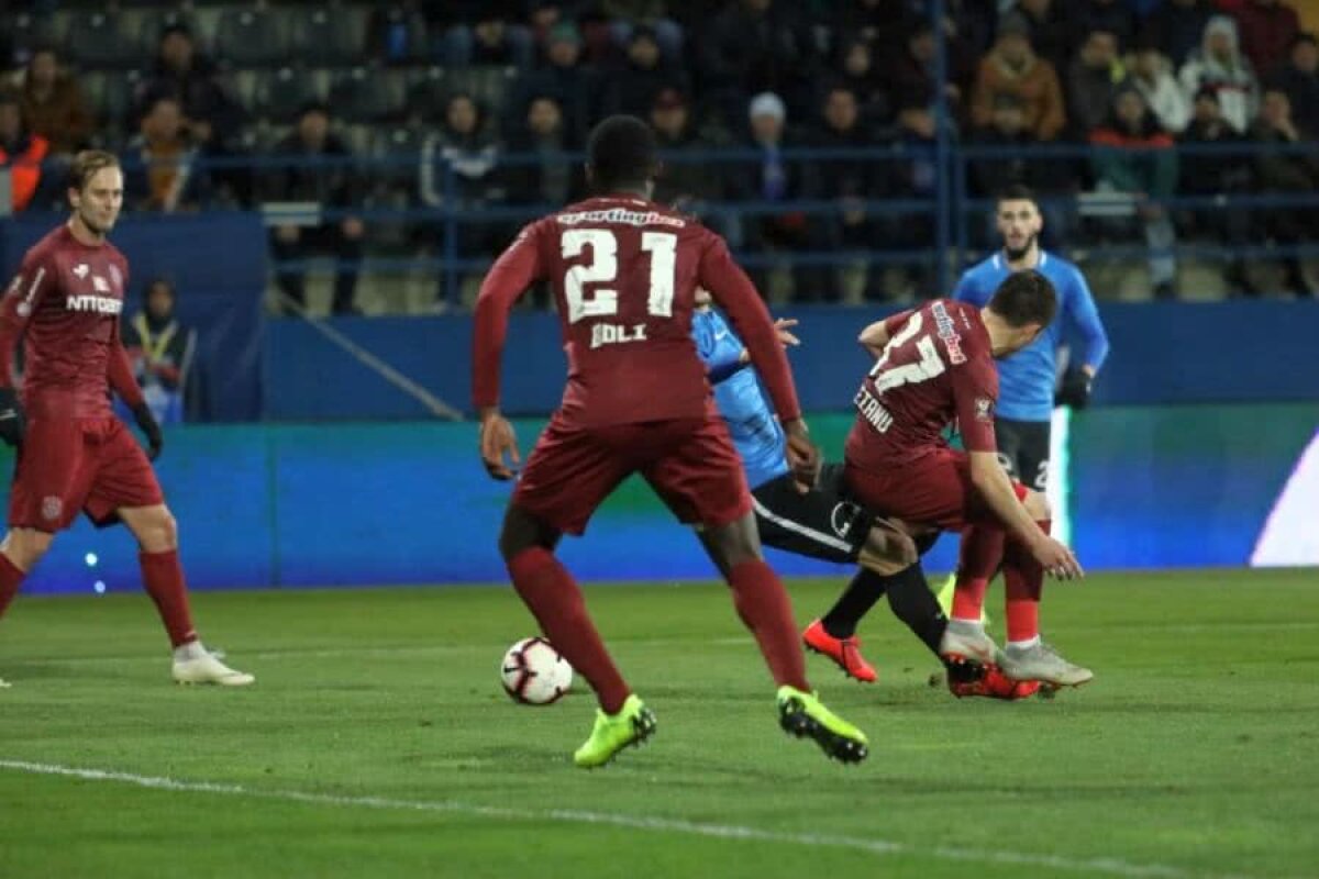 VIITORUL - CFR CLUJ 0-1 // VIDEO Fază controversată în minutul 44: merita Viitorul să primească penalty? Verdict în direct la TV: „Dacă era VAR, se dădea!”