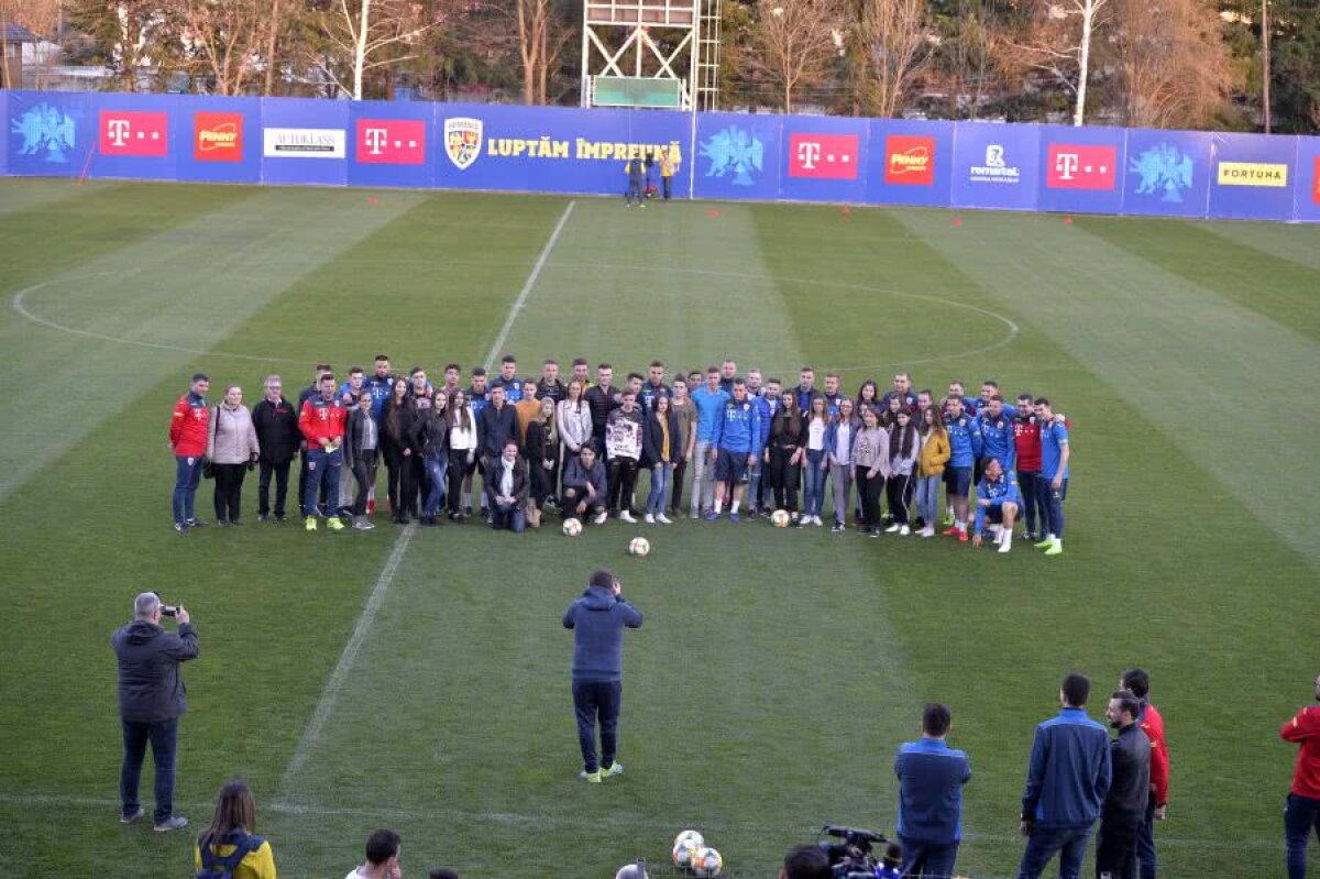 VIDEO+FOTO Naționala României a susținut primul antrenament înaintea „dublei” cu Suedia și Feroe » Ce au declarat Cosmin Contra și Dragoș Grigore