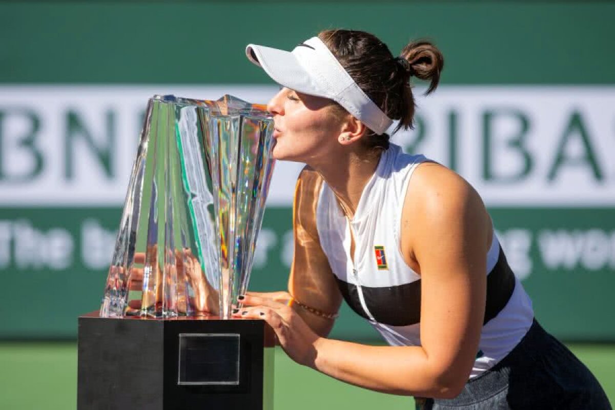 VIDEO+FOTO 18 ani și cât curaj! Bianca Andreescu a învins-o pe Angelique Kerber, 6-4, 3-6, 6-4, și s-a impus la Indian Wells » Simona Halep se menține astfel pe locul 3
